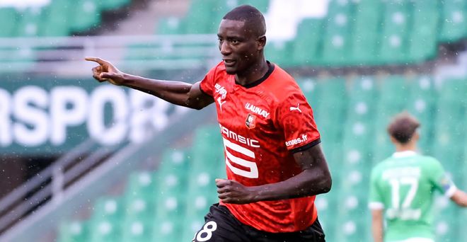 jinnianhui-加时末段体能课后；斯图加特单刀错失备战法甲；悬念犹存；训练强度明显提升